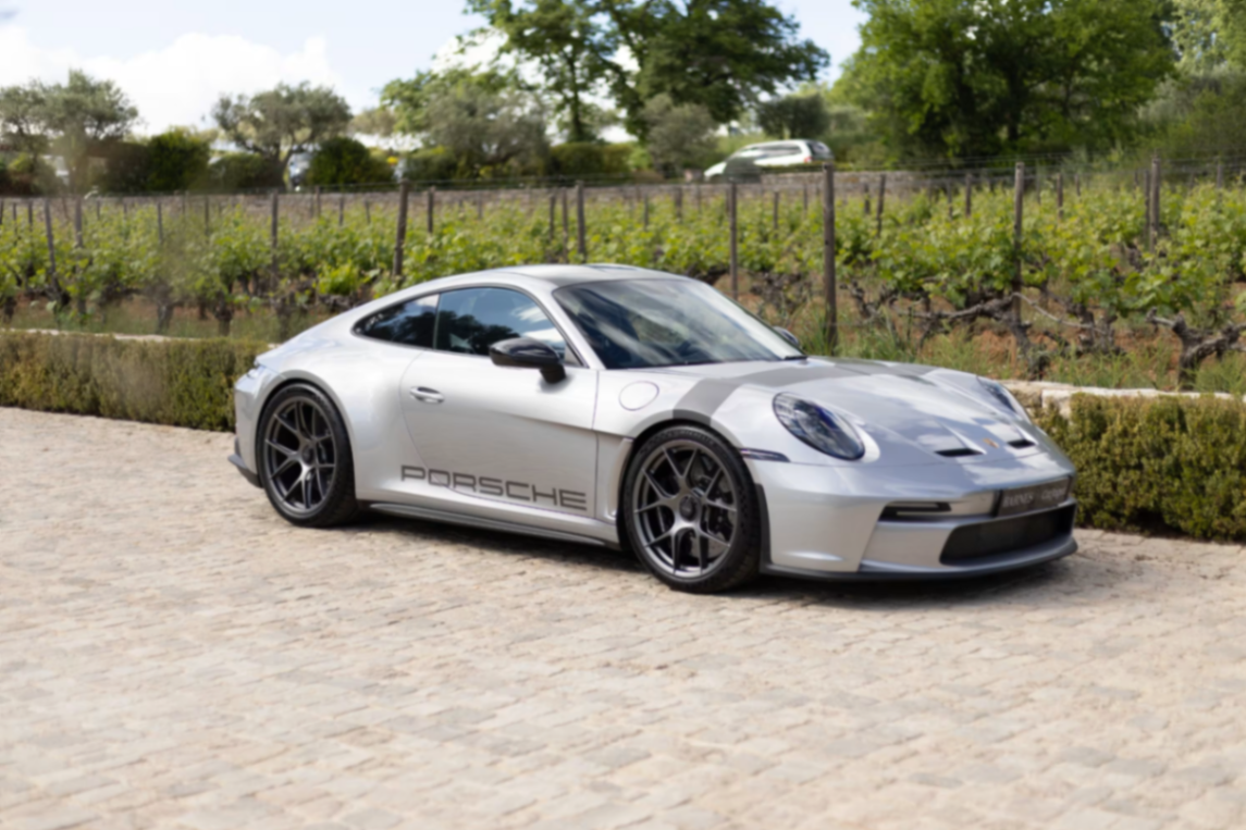 Porsche 911 Carrera